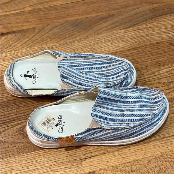 Corkys Shoes - Corkys pontoon Striped Blue and white slides